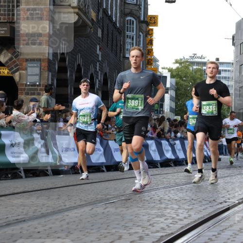13.09.2026 - 21. swb-Marathon Bremen Strokosch-Dieckow http://msf.ph/oto/10331927 13.09.2026 13:15:43 Ziel 3346, 3743, 4111, 4212, 4646, 4653, 4663, 5003, 6011, 6526, 6773, 7291, 7346, 7497, 7717, 7730, 7992, 8086, 8254, 8255, 9391, 9483, 13137, 145, 982, 1955, 2733, 3119, 3422, 3689, 3836, 3991, 4823, 5430, 5474, 5588, 5913, 6481, 7307, 7413, 9122, 9278, 13149, 13249 meine-sportfotos.de