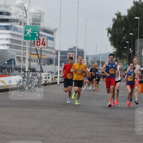 13.09.2026 - Kiel Lauf Andreas Tolksdorf http://msf.ph/oto/10332043 13.09.2026 09:51:12 Kiellinie 0, 3, 4, 3788, 8708, 6049 meine-sportfotos.de