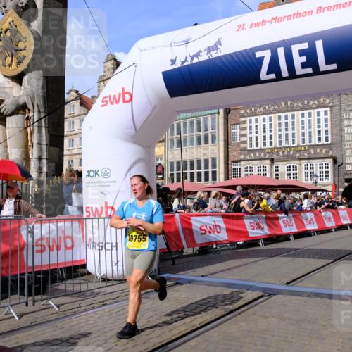 13.09.2026 - 21. swb-Marathon Bremen Tim E. http://msf.ph/oto/10332197 13.09.2026 11:04:44 Ziel 10160, 10182, 10245, 10526, 10613, 10711, 10755, 10877, 11214, 11215, 11248, 11336, 11410, 11720, 11740, 11761, 11991, 12009, 12929 meine-sportfotos.de