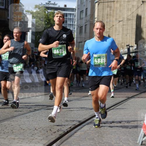 13.09.2026 - 21. swb-Marathon Bremen Strokosch-Dieckow http://msf.ph/oto/10332215 13.09.2026 13:31:32 Ziel 217, 1398, 1479, 2244, 2513, 2802, 3396, 3762, 3800, 4477, 4647, 5673, 5720, 5765, 5846, 6419, 6619, 6732, 7198, 7296, 7359, 7637, 7798, 7812, 7882, 8035, 8097, 8342, 8382, 8726, 9147, 9274, 9337, 9822, 9937, 9969, 9977, 13066, 310, 3115, 3239, 3244, 3278, 3858, 3989, 4164, 4273, 4692, 4998, 5158, 5363, 5426, 5899, 6062, 6100, 6193, 6213, 6354, 6581, 6602, 7032, 7260, 7608, 7941, 7964, 8042, 8078, 8166, 8205, 8206, 8364, 8495, 8522, 9033, 9293, 9568, 9903, 9914, 13151 meine-sportfotos.de