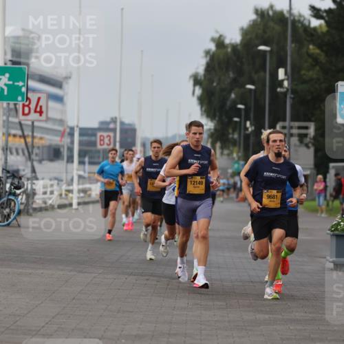 13.09.2026 - Kiel Lauf Andreas Tolksdorf http://msf.ph/oto/10332282 13.09.2026 09:51:23 Kiellinie 4, 3, 12, 12149, 39, 9681 meine-sportfotos.de