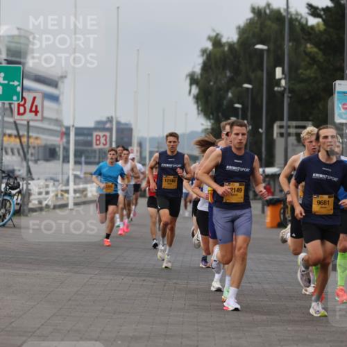13.09.2026 - Kiel Lauf Andreas Tolksdorf http://msf.ph/oto/10332327 13.09.2026 09:51:24 Kiellinie 3, 4, 33, 12148, 2149, 9681 meine-sportfotos.de