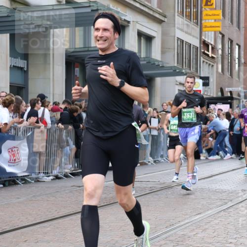 13.09.2026 - 21. swb-Marathon Bremen Strokosch-Dieckow http://msf.ph/oto/10332347 13.09.2026 13:23:04 Ziel 672, 1900, 2306, 2371, 2409, 2427, 2827, 2899, 2961, 3078, 3173, 3374, 3531, 3729, 3861, 3920, 3939, 5820, 5821, 6848, 6923, 8045, 8231, 8304, 8560, 8732, 8787, 8863, 9088, 9196, 9436, 9827, 10127, 913, 1809, 1935, 1963, 2040, 2367, 2806, 2827, 2914, 2961, 3098, 3145, 3233, 3560, 5114, 6707, 6737, 6792, 7909, 8304, 8377, 8551, 8646, 8671, 8672, 8787, 8819, 8820, 9921 meine-sportfotos.de
