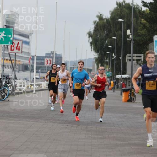 13.09.2026 - Kiel Lauf Andreas Tolksdorf http://msf.ph/oto/10332375 13.09.2026 09:51:27 Kiellinie 4, 3, 4858, 8240, 1987, 12148, 6302 meine-sportfotos.de