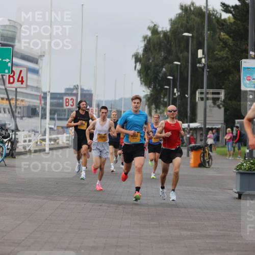 13.09.2026 - Kiel Lauf Andreas Tolksdorf http://msf.ph/oto/10332384 13.09.2026 09:51:27 Kiellinie 4, 3, 8240, 0302, 12148 meine-sportfotos.de