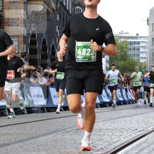 13.09.2026 - 21. swb-Marathon Bremen Strokosch-Dieckow http://msf.ph/oto/10332494 13.09.2026 13:15:58 Ziel 1033, 1445, 2733, 3119, 3346, 3422, 3536, 3689, 3836, 3991, 4212, 4573, 4653, 4663, 5533, 5588, 6162, 6515, 7203, 7291, 7992, 9029, 9391, 9475, 9777, 13249, 481, 663, 2623, 3134, 3149, 4128, 6106, 6744, 8398, 8487, 13008, 13158 meine-sportfotos.de