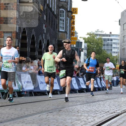 13.09.2026 - 21. swb-Marathon Bremen Strokosch-Dieckow http://msf.ph/oto/10332508 13.09.2026 13:16:02 Ziel 982, 1033, 1445, 2733, 3119, 3346, 3422, 3536, 3689, 3836, 3991, 4212, 4573, 4653, 5533, 5588, 6162, 6481, 6515, 7203, 7992, 9029, 9122, 9391, 9475, 9777, 13249, 481, 663, 740, 1605, 3134, 4128, 6106, 6721, 6744, 8398, 8487, 9031, 9115, 13008, 13158 meine-sportfotos.de