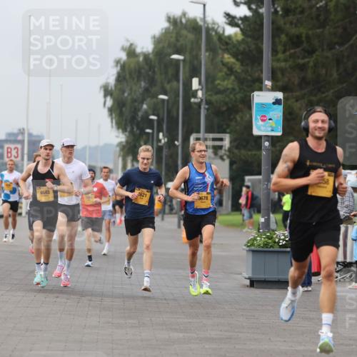 13.09.2026 - Kiel Lauf Andreas Tolksdorf http://msf.ph/oto/10332576 13.09.2026 09:51:33 Kiellinie 4, 383, 3, 4621, 9678, 4645, 58 meine-sportfotos.de
