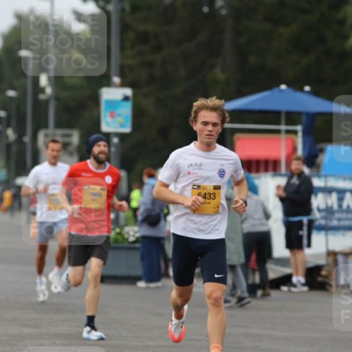 13.09.2026 - Kiel Lauf Andreas Tolksdorf http://msf.ph/oto/10332628 13.09.2026 09:51:39 Kiellinie 433 meine-sportfotos.de