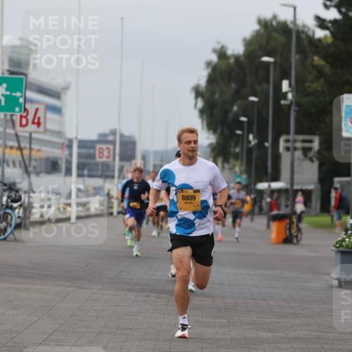 13.09.2026 - Kiel Lauf Andreas Tolksdorf http://msf.ph/oto/10332690 13.09.2026 09:51:42 Kiellinie 4, 3, 38, 8809 meine-sportfotos.de
