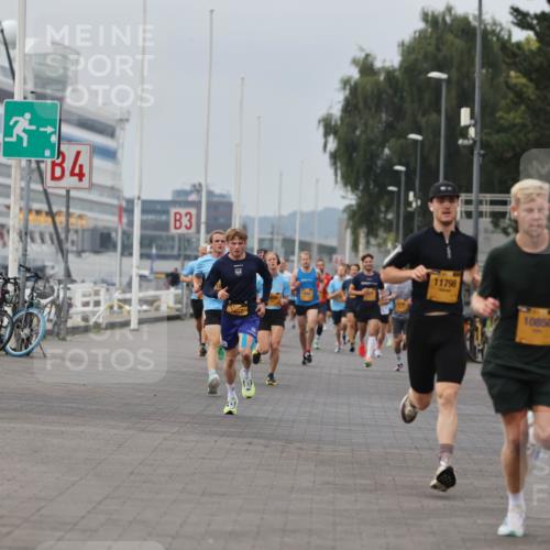 13.09.2026 - Kiel Lauf Andreas Tolksdorf http://msf.ph/oto/10332777 13.09.2026 09:51:45 Kiellinie 4, 3, 11798, 10850 meine-sportfotos.de