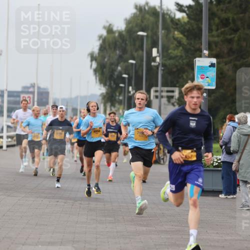 13.09.2026 - Kiel Lauf Andreas Tolksdorf http://msf.ph/oto/10332906 13.09.2026 09:51:49 Kiellinie 4, 83, 9298, 6958, 157 meine-sportfotos.de