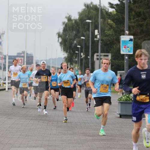 13.09.2026 - Kiel Lauf Andreas Tolksdorf http://msf.ph/oto/10332931 13.09.2026 09:51:50 Kiellinie 4, 83, 9298, 10964, 6958, 7195 meine-sportfotos.de