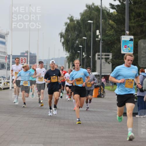 13.09.2026 - Kiel Lauf Andreas Tolksdorf http://msf.ph/oto/10332947 13.09.2026 09:51:50 Kiellinie 4, 3, 3, 2937, 9298, 6958, 4199, 7195 meine-sportfotos.de