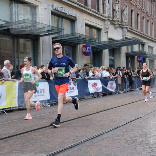 13.09.2026 - 21. swb-Marathon Bremen Strokosch-Dieckow http://msf.ph/oto/10332952 13.09.2026 13:23:28 Ziel 135, 342, 2210, 2288, 2485, 2490, 2517, 2560, 2627, 3044, 3138, 3642, 3856, 4601, 4671, 5011, 5116, 5146, 5231, 5908, 6157, 6332, 6648, 6843, 7105, 7216, 7357, 7475, 7761, 8051, 8052, 8095, 8290, 8560, 10059, 10115, 13007, 13197, 672, 1900, 2306, 2371, 2409, 2427, 2827, 2899, 2961, 3078, 3173, 3374, 3531, 3729, 3861, 3920, 3939, 5820, 5821, 6848, 6923, 8045, 8231, 8304, 8732, 8787, 8863, 9088, 9196, 9436, 9827, 10127 meine-sportfotos.de