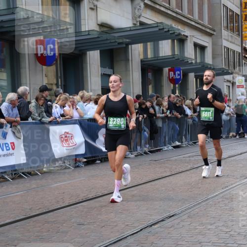 13.09.2026 - 21. swb-Marathon Bremen Strokosch-Dieckow http://msf.ph/oto/10332975 13.09.2026 13:23:28 Ziel 135, 342, 2210, 2288, 2485, 2490, 2517, 2560, 2627, 3044, 3138, 3642, 3856, 4601, 4671, 5011, 5116, 5146, 5231, 5908, 6157, 6332, 6648, 6843, 7105, 7216, 7357, 7475, 7761, 8051, 8052, 8095, 8290, 8560, 10059, 10115, 13007, 13197, 672, 1900, 2306, 2371, 2409, 2427, 2827, 2899, 2961, 3078, 3173, 3374, 3531, 3729, 3861, 3920, 3939, 5820, 5821, 6848, 6923, 8045, 8231, 8304, 8732, 8787, 8863, 9088, 9196, 9436, 9827, 10127 meine-sportfotos.de