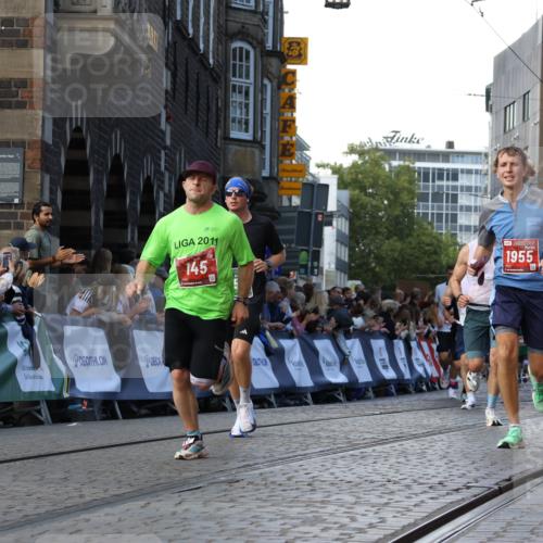 13.09.2026 - 21. swb-Marathon Bremen Strokosch-Dieckow http://msf.ph/oto/10333038 13.09.2026 13:16:24 Ziel 145, 481, 663, 1955, 2623, 3134, 3149, 4128, 4823, 5430, 5913, 6106, 6744, 7307, 7413, 8398, 8487, 9278, 13008, 13149, 13158, 816, 985, 1076, 1162, 2604, 5255, 6367, 7053, 7603, 8171, 8288 meine-sportfotos.de