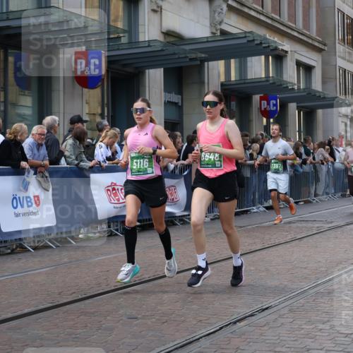 13.09.2026 - 21. swb-Marathon Bremen Strokosch-Dieckow http://msf.ph/oto/10333049 13.09.2026 13:23:32 Ziel 342, 2210, 2288, 2485, 2517, 2560, 3044, 3642, 4601, 4671, 5011, 5104, 5116, 5146, 5231, 5397, 5908, 6157, 6332, 6648, 6772, 7094, 7105, 7216, 7357, 7475, 7761, 8051, 8052, 8095, 8290, 10059, 10115, 13007, 13197, 135, 672, 2306, 2371, 2409, 2427, 2490, 2627, 2899, 3078, 3138, 3173, 3531, 3856, 3861, 3939, 5820, 5821, 6843, 6848, 6923, 8045, 8560, 8863, 9088, 9196, 9436, 9827, 10127 meine-sportfotos.de