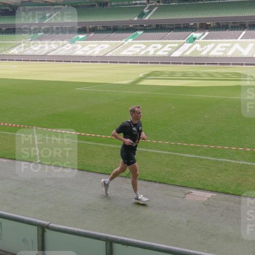 13.09.2026 - 21. swb-Marathon Bremen Michael Burmester http://msf.ph/oto/10333223 13.09.2026 13:05:38 Laufen im Stadion 109, 178, 217, 244, 287, 303, 323, 394, 430, 454, 534, 536, 565, 578, 613, 647, 784, 891, 900, 1073, 1239, 1243, 1274, 1307, 1308, 1365, 1373, 1380, 1456, 1533, 1574, 1581, 1627, 1656, 1687, 1780, 1823, 1909, 1914, 1932, 1941, 2023, 2076, 2089, 2126, 2241, 2244, 2265, 2301, 2310, 2355, 2369, 2393, 2430, 2452, 2464, 2602, 2723, 2742, 2764, 2867, 2872, 2910, 2919, 2957, 2959, 2985, 3028, 3030, 3115, 3217, 3278, 3320, 3343, 3419, 3444, 3485, 3521, 3796, 3909 meine-sportfotos.de