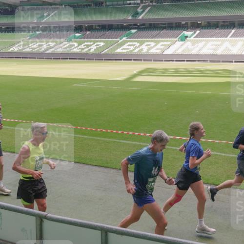 13.09.2026 - 21. swb-Marathon Bremen Michael Burmester http://msf.ph/oto/10333262 13.09.2026 13:05:42 Laufen im Stadion 109, 178, 217, 244, 287, 303, 323, 394, 430, 454, 536, 565, 578, 613, 647, 784, 891, 900, 1073, 1239, 1243, 1274, 1307, 1308, 1365, 1373, 1380, 1456, 1533, 1574, 1581, 1627, 1656, 1687, 1780, 1823, 1909, 1914, 1932, 1941, 2023, 2076, 2089, 2126, 2241, 2244, 2265, 2275, 2301, 2310, 2355, 2356, 2369, 2393, 2430, 2452, 2464, 2602, 2723, 2742, 2764, 2867, 2872, 2910, 2919, 2957, 2959, 2985, 3028, 3030, 3115, 3217, 3278, 3320, 3343, 3419, 3444, 3485, 3521, 3796, 3909 meine-sportfotos.de