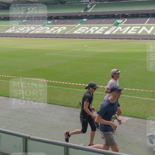 13.09.2026 - 21. swb-Marathon Bremen Michael Burmester http://msf.ph/oto/10333353 13.09.2026 13:05:52 Laufen im Stadion 109, 178, 217, 244, 287, 303, 323, 394, 430, 454, 536, 565, 578, 613, 647, 784, 891, 900, 1073, 1083, 1205, 1239, 1243, 1274, 1307, 1308, 1365, 1373, 1380, 1437, 1456, 1533, 1574, 1581, 1627, 1656, 1687, 1780, 1823, 1848, 1909, 1914, 1932, 1941, 2023, 2076, 2089, 2126, 2241, 2244, 2265, 2275, 2301, 2310, 2355, 2356, 2393, 2430, 2452, 2464, 2602, 2723, 2742, 2764, 2867, 2902, 2910, 2919, 2957, 2959, 2985, 3030, 3115, 3217, 3278, 3320, 3343, 3419, 3444, 3485 meine-sportfotos.de