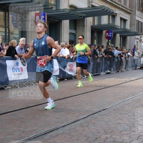 13.09.2026 - 21. swb-Marathon Bremen Strokosch-Dieckow http://msf.ph/oto/10333454 13.09.2026 13:23:46 Ziel 102, 342, 776, 909, 1199, 2210, 2370, 2491, 2517, 2967, 3044, 3372, 4671, 5012, 5104, 5146, 5208, 5257, 5397, 5481, 5623, 5928, 6105, 6772, 7059, 7069, 7081, 7094, 7105, 7357, 7475, 7761, 8051, 8052, 8082, 8179, 9087, 9916, 10059, 10115, 13007, 13197, 13219, 135, 672, 2288, 2371, 2409, 2485, 2490, 2560, 2627, 3078, 3138, 3173, 3642, 3856, 3861, 3939, 4601, 4671, 5011, 5116, 5231, 5908, 6157, 6332, 6648, 6843, 6848, 7216, 7475, 8095, 8290, 8560, 9088, 9196, 10115 meine-sportfotos.de