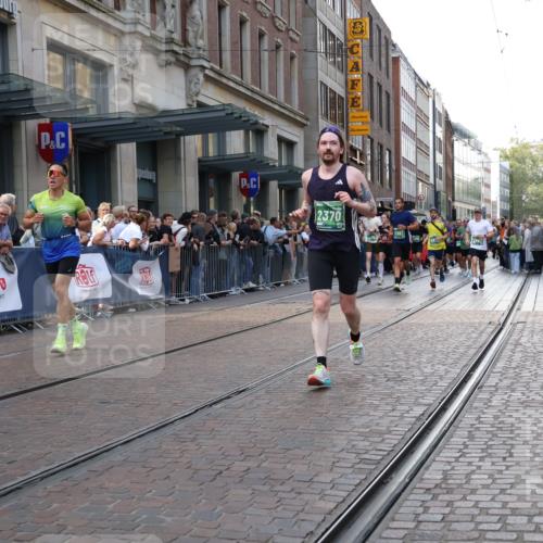 13.09.2026 - 21. swb-Marathon Bremen Strokosch-Dieckow http://msf.ph/oto/10333492 13.09.2026 13:23:47 Ziel 102, 342, 776, 909, 1199, 2210, 2370, 2491, 2517, 2967, 3044, 3372, 5012, 5104, 5146, 5208, 5257, 5397, 5481, 5623, 5928, 6105, 6772, 7059, 7069, 7081, 7094, 7105, 7357, 7761, 8051, 8052, 8082, 8179, 9087, 9916, 10059, 13007, 13197, 13219, 135, 672, 2288, 2371, 2409, 2485, 2490, 2560, 2627, 3078, 3138, 3173, 3642, 3856, 3861, 3939, 4601, 4671, 5011, 5116, 5231, 5908, 6157, 6332, 6648, 6843, 6848, 7216, 7475, 8095, 8290, 8560, 9088, 9196, 10115 meine-sportfotos.de