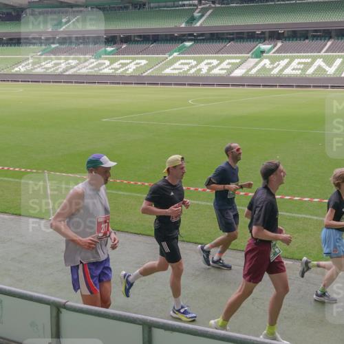13.09.2026 - 21. swb-Marathon Bremen Michael Burmester http://msf.ph/oto/10333554 13.09.2026 13:06:16 Laufen im Stadion 109, 217, 244, 287, 303, 310, 323, 372, 394, 430, 454, 536, 578, 613, 647, 716, 784, 831, 891, 900, 1073, 1083, 1205, 1239, 1243, 1274, 1307, 1308, 1365, 1369, 1380, 1437, 1533, 1545, 1574, 1581, 1627, 1656, 1780, 1823, 1848, 1871, 1909, 1914, 1932, 1941, 2023, 2076, 2089, 2090, 2126, 2241, 2244, 2265, 2275, 2301, 2310, 2355, 2356, 2393, 2440, 2464, 2602, 2699, 2707, 2721, 2723, 2742, 2764, 2818, 2902, 2959, 2985, 3030, 3115, 3278, 3320, 3343, 3444, 3485 meine-sportfotos.de