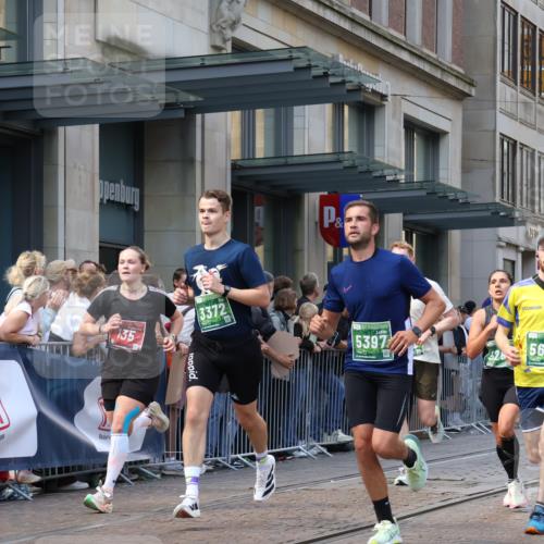 13.09.2026 - 21. swb-Marathon Bremen Strokosch-Dieckow http://msf.ph/oto/10333583 13.09.2026 13:23:49 Ziel 102, 342, 776, 909, 1199, 2210, 2295, 2370, 2491, 2517, 2967, 3044, 3372, 4559, 5012, 5104, 5146, 5208, 5257, 5397, 5481, 5623, 5928, 6105, 6772, 7059, 7069, 7081, 7094, 7105, 7357, 7761, 8051, 8052, 8082, 8179, 9087, 9916, 10059, 13007, 13219, 135, 672, 2288, 2371, 2409, 2485, 2490, 2517, 2560, 2627, 3078, 3138, 3173, 3642, 3856, 3939, 4601, 4671, 5011, 5116, 5231, 5908, 6157, 6332, 6648, 6843, 6848, 7216, 7357, 7475, 8051, 8052, 8095, 8290, 8560, 9088, 9196, 10115, 13197 meine-sportfotos.de