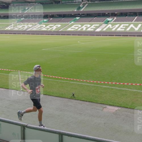 13.09.2026 - 21. swb-Marathon Bremen Michael Burmester http://msf.ph/oto/10333586 13.09.2026 13:06:23 Laufen im Stadion 109, 217, 244, 287, 303, 310, 323, 372, 394, 430, 454, 536, 578, 613, 647, 716, 784, 831, 891, 900, 922, 1073, 1083, 1205, 1243, 1274, 1308, 1365, 1369, 1380, 1437, 1533, 1545, 1574, 1581, 1627, 1823, 1848, 1871, 1909, 1914, 1932, 1938, 2076, 2089, 2090, 2126, 2219, 2241, 2244, 2265, 2275, 2301, 2310, 2355, 2356, 2393, 2440, 2464, 2602, 2699, 2707, 2721, 2742, 2764, 2818, 2902, 2959, 2985, 3030, 3115, 3278, 3444, 3485 meine-sportfotos.de