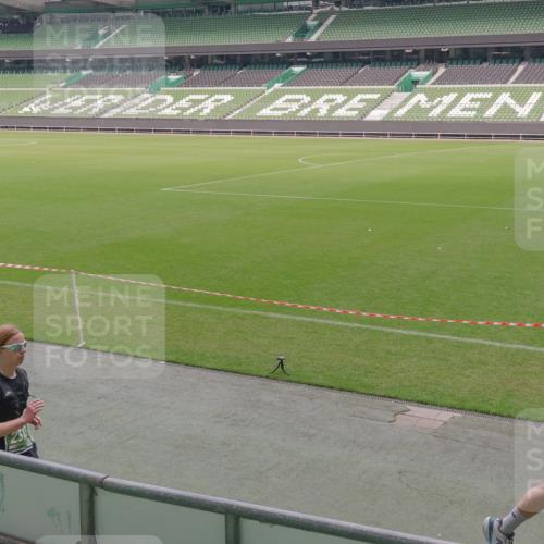 13.09.2026 - 21. swb-Marathon Bremen Michael Burmester http://msf.ph/oto/10333594 13.09.2026 13:06:25 Laufen im Stadion 109, 156, 217, 244, 287, 303, 310, 323, 372, 394, 430, 454, 536, 578, 613, 647, 716, 784, 831, 891, 900, 922, 1073, 1083, 1205, 1243, 1274, 1308, 1365, 1369, 1380, 1437, 1533, 1545, 1574, 1581, 1627, 1823, 1848, 1871, 1909, 1914, 1932, 1938, 2076, 2089, 2090, 2126, 2219, 2241, 2244, 2265, 2275, 2301, 2310, 2318, 2355, 2356, 2393, 2440, 2464, 2602, 2699, 2707, 2721, 2742, 2764, 2818, 2902, 2911, 2959, 2960, 2985, 3030, 3115, 3278, 3444, 3485 meine-sportfotos.de