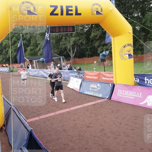 13.09.2026 - Airport Race Dennis Weichert http://msf.ph/oto/10333641 13.09.2026 10:32:09 Ziel 4167, 5091, 5192, 5206, 5237 meine-sportfotos.de