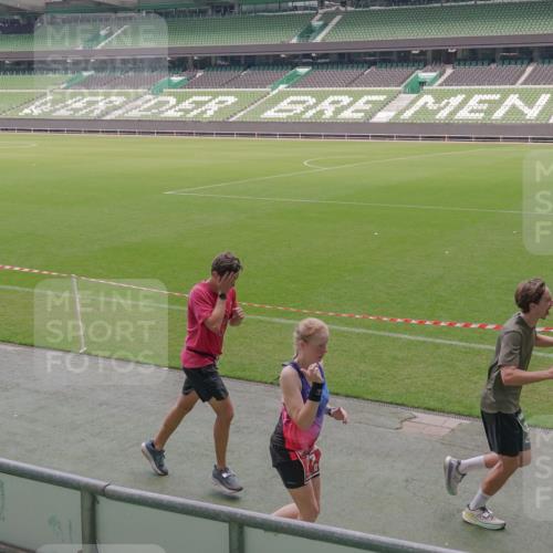 13.09.2026 - 21. swb-Marathon Bremen Michael Burmester http://msf.ph/oto/10333669 13.09.2026 13:06:29 Laufen im Stadion 109, 132, 156, 217, 244, 287, 303, 310, 323, 372, 394, 430, 454, 536, 578, 613, 647, 716, 784, 831, 834, 891, 900, 922, 1073, 1083, 1205, 1243, 1274, 1308, 1365, 1369, 1380, 1437, 1533, 1545, 1574, 1581, 1823, 1848, 1871, 1909, 1914, 1926, 1938, 2076, 2089, 2090, 2126, 2219, 2241, 2244, 2265, 2275, 2301, 2310, 2318, 2355, 2356, 2393, 2440, 2464, 2602, 2699, 2707, 2721, 2742, 2764, 2818, 2902, 2911, 2959, 2960, 2985, 3030, 3115, 3278, 3444, 3485 meine-sportfotos.de