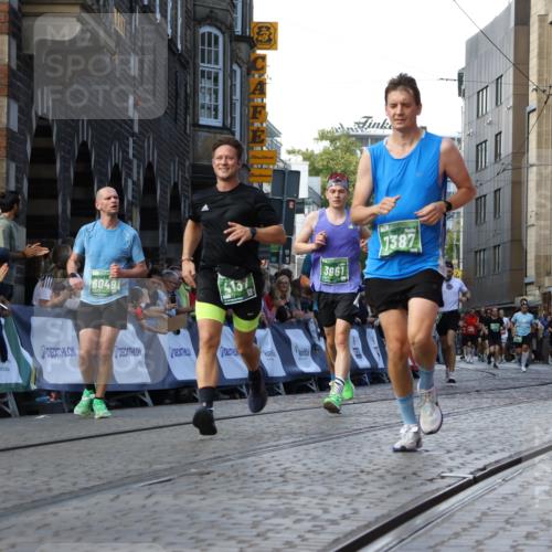 13.09.2026 - 21. swb-Marathon Bremen Strokosch-Dieckow http://msf.ph/oto/10333754 13.09.2026 13:16:47 Ziel 755, 792, 816, 1076, 1162, 2604, 5255, 5554, 5963, 6367, 7053, 7603, 7801, 8171, 8288, 9031, 9115, 385, 1970, 2319, 3246, 3706, 3961, 4137, 6049, 6704, 6819, 7297, 7387 meine-sportfotos.de