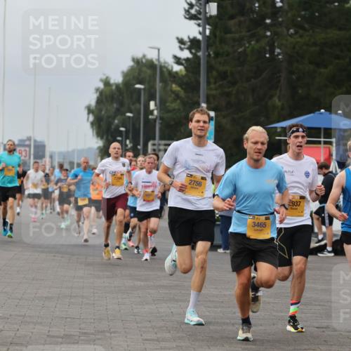13.09.2026 - Kiel Lauf Andreas Tolksdorf http://msf.ph/oto/10333810 13.09.2026 09:51:58 Kiellinie 84, 93, 7294, 2756, 38, 3465, 937, 10964 meine-sportfotos.de