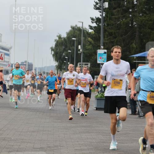 13.09.2026 - Kiel Lauf Andreas Tolksdorf http://msf.ph/oto/10333815 13.09.2026 09:51:58 Kiellinie 232, 4, 3, 24, 7294, 2756, 5001, 3465, 2937, 30 meine-sportfotos.de