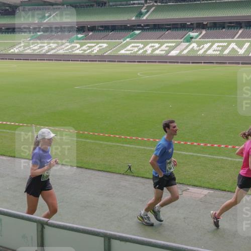 13.09.2026 - 21. swb-Marathon Bremen Michael Burmester http://msf.ph/oto/10333885 13.09.2026 13:06:57 Laufen im Stadion 109, 132, 156, 217, 287, 303, 310, 372, 394, 430, 454, 489, 578, 607, 613, 682, 716, 784, 809, 831, 834, 846, 891, 900, 922, 1083, 1173, 1189, 1205, 1210, 1274, 1322, 1364, 1365, 1369, 1380, 1387, 1437, 1532, 1533, 1545, 1574, 1581, 1600, 1823, 1841, 1848, 1854, 1871, 1909, 1926, 1938, 2070, 2076, 2090, 2219, 2244, 2265, 2275, 2283, 2310, 2318, 2355, 2356, 2393, 2405, 2440, 2464, 2492, 2565, 2699, 2707, 2721, 2731, 2755, 2818, 2902, 2911, 2949, 2960, 3115 meine-sportfotos.de