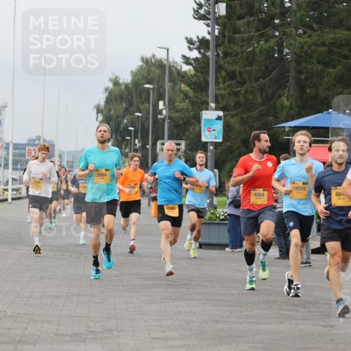 13.09.2026 - Kiel Lauf Andreas Tolksdorf http://msf.ph/oto/10333916 13.09.2026 09:52:01 Kiellinie 4, 3, 2107, 1078, 2664, 6585, 4564, 10019, 864, 7294 meine-sportfotos.de
