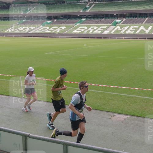 13.09.2026 - 21. swb-Marathon Bremen Michael Burmester http://msf.ph/oto/10333926 13.09.2026 13:07:03 Laufen im Stadion 109, 132, 156, 217, 287, 303, 310, 372, 430, 454, 489, 578, 607, 613, 682, 716, 784, 809, 831, 834, 846, 911, 922, 1083, 1173, 1189, 1205, 1210, 1274, 1322, 1364, 1365, 1369, 1380, 1387, 1437, 1532, 1533, 1545, 1574, 1581, 1600, 1823, 1841, 1848, 1854, 1871, 1909, 1926, 1938, 2003, 2070, 2076, 2090, 2219, 2244, 2265, 2275, 2283, 2310, 2318, 2355, 2356, 2393, 2405, 2440, 2464, 2492, 2565, 2699, 2707, 2721, 2731, 2755, 2802, 2818, 2831, 2902, 2911, 2949, 2960, 3115 meine-sportfotos.de