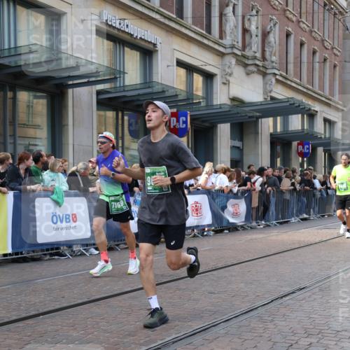 13.09.2026 - 21. swb-Marathon Bremen Strokosch-Dieckow http://msf.ph/oto/10334002 13.09.2026 13:23:58 Ziel 102, 776, 909, 1199, 1250, 2295, 2370, 2491, 2967, 3372, 4000, 4559, 5012, 5208, 5257, 5481, 5623, 5668, 5669, 5928, 5929, 6105, 7059, 7069, 7081, 7156, 8082, 8179, 8415, 8784, 9087, 9573, 9916, 13219, 342, 2210, 2288, 2485, 2517, 2560, 3044, 3642, 4601, 4671, 5011, 5104, 5116, 5146, 5231, 5397, 5623, 5908, 6157, 6332, 6648, 6772, 7094, 7105, 7216, 7357, 7475, 7761, 8051, 8052, 8095, 8290, 10059, 10115, 13007, 13197 meine-sportfotos.de