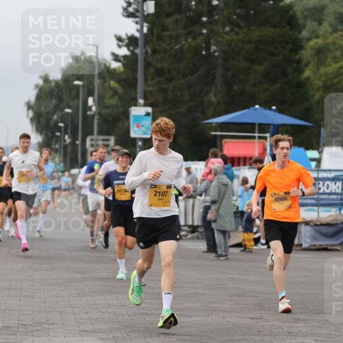13.09.2026 - Kiel Lauf Andreas Tolksdorf http://msf.ph/oto/10334012 13.09.2026 09:52:05 Kiellinie 4, 1078, 39, 2107, 8566, 2158 meine-sportfotos.de