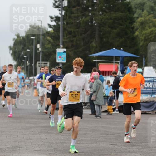 13.09.2026 - Kiel Lauf Andreas Tolksdorf http://msf.ph/oto/10334017 13.09.2026 09:52:05 Kiellinie 3945, 107, 3, 2107, 2153 meine-sportfotos.de