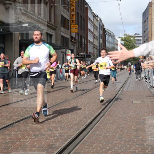 13.09.2026 - 21. swb-Marathon Bremen Strokosch-Dieckow http://msf.ph/oto/10334065 13.09.2026 11:03:59 Ziel 10182, 10245, 10291, 10390, 10516, 10526, 10613, 10671, 10672, 10755, 10913, 11214, 11215, 11221, 11248, 11318, 11336, 11410, 11539, 11720, 11726, 11740, 11909, 12001, 12009, 12103, 12113, 12276, 12929, 10090, 10091, 10152, 10327, 10357, 10403, 10429, 10569, 10607, 10659, 10720, 10726, 10796, 10912, 10913, 10918, 10950, 11149, 11319, 11325, 11451, 11470, 11471, 11511, 11595, 11618, 11868, 11967, 12074, 12140, 12260, 12392, 12433, 12504 meine-sportfotos.de