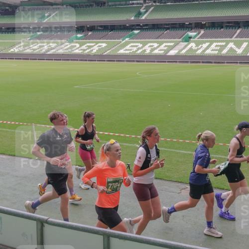 13.09.2026 - 21. swb-Marathon Bremen Michael Burmester http://msf.ph/oto/10334128 13.09.2026 13:07:34 Laufen im Stadion 109, 132, 156, 287, 303, 310, 372, 454, 489, 551, 578, 607, 613, 682, 716, 800, 808, 809, 831, 834, 846, 884, 911, 922, 1083, 1173, 1189, 1205, 1210, 1285, 1322, 1364, 1365, 1369, 1387, 1395, 1437, 1532, 1545, 1574, 1600, 1688, 1823, 1831, 1841, 1848, 1854, 1871, 1909, 1926, 1938, 2003, 2070, 2090, 2215, 2219, 2229, 2275, 2283, 2318, 2356, 2366, 2405, 2440, 2492, 2565, 2611, 2635, 2699, 2707, 2721, 2727, 2731, 2755, 2782, 2802, 2818, 2831, 2866, 2902, 2911, 2949, 2960 meine-sportfotos.de
