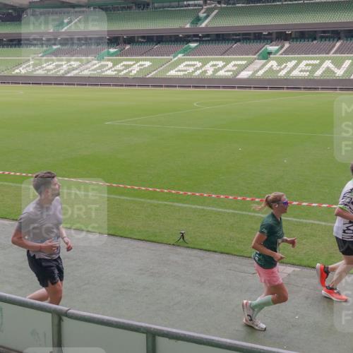 13.09.2026 - 21. swb-Marathon Bremen Michael Burmester http://msf.ph/oto/10334214 13.09.2026 13:07:42 Laufen im Stadion 132, 156, 303, 310, 372, 489, 551, 607, 682, 716, 800, 808, 809, 831, 834, 846, 884, 911, 922, 1083, 1173, 1189, 1205, 1210, 1285, 1289, 1322, 1364, 1365, 1369, 1387, 1395, 1437, 1532, 1545, 1559, 1574, 1600, 1688, 1823, 1831, 1841, 1848, 1854, 1871, 1899, 1909, 1926, 1938, 2003, 2041, 2070, 2090, 2215, 2219, 2229, 2275, 2283, 2318, 2356, 2366, 2405, 2440, 2492, 2565, 2611, 2635, 2699, 2707, 2721, 2727, 2731, 2755, 2782, 2802, 2818, 2831, 2866, 2902, 2911, 2949, 2960, 3067 meine-sportfotos.de