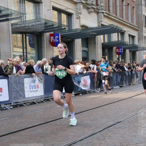 13.09.2026 - 21. swb-Marathon Bremen Strokosch-Dieckow http://msf.ph/oto/10334231 13.09.2026 13:24:05 Ziel 776, 789, 790, 909, 1250, 1582, 2295, 2491, 3375, 3524, 3994, 4000, 4559, 5012, 5208, 5481, 5572, 5668, 5669, 5928, 5929, 5953, 6080, 6105, 7059, 7069, 7081, 7156, 7568, 8082, 8310, 8415, 8784, 8881, 9087, 9264, 9573, 9676, 9916, 10069, 10071, 102, 342, 909, 1199, 2210, 2288, 2370, 2517, 2967, 3044, 3372, 4601, 4671, 5011, 5104, 5116, 5146, 5231, 5257, 5397, 5623, 6105, 6332, 6648, 6772, 7094, 7105, 7216, 7357, 7475, 7761, 8051, 8052, 8179, 10059, 10115, 13007, 13197 meine-sportfotos.de