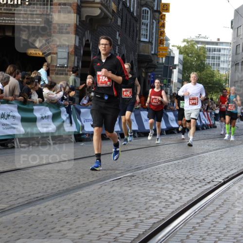 13.09.2026 - 21. swb-Marathon Bremen Strokosch-Dieckow http://msf.ph/oto/10334307 13.09.2026 13:17:09 Ziel 385, 472, 675, 696, 734, 827, 985, 1970, 2319, 2473, 2474, 2809, 3706, 3716, 3961, 4135, 4137, 4485, 5772, 6049, 6531, 6535, 6819, 7297, 7387, 7875, 842, 3148, 4805, 6095, 6734, 6759 meine-sportfotos.de