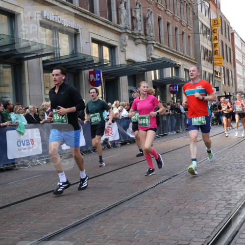 13.09.2026 - 21. swb-Marathon Bremen Strokosch-Dieckow http://msf.ph/oto/10334470 13.09.2026 13:24:14 Ziel 282, 789, 790, 1250, 1516, 1582, 2280, 3375, 3524, 3994, 4000, 4277, 5328, 5572, 5668, 5669, 5929, 5953, 6080, 6626, 7156, 7568, 8310, 8415, 8636, 8784, 8881, 9264, 9541, 9573, 9676, 10069, 10071, 10097, 102, 342, 776, 909, 1199, 2210, 2295, 2370, 2491, 2517, 2967, 3044, 3372, 4559, 5012, 5104, 5146, 5208, 5257, 5397, 5481, 5623, 5928, 6105, 6772, 7059, 7069, 7081, 7094, 7105, 7357, 7761, 8051, 8052, 8082, 8179, 9087, 9916, 10059, 13007 meine-sportfotos.de