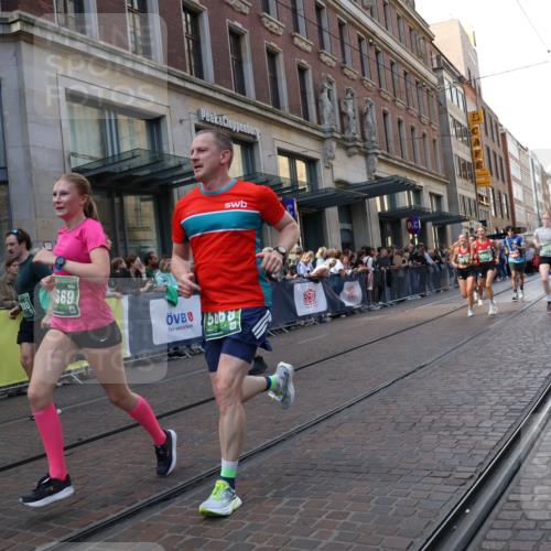 13.09.2026 - 21. swb-Marathon Bremen Strokosch-Dieckow http://msf.ph/oto/10334542 13.09.2026 13:24:16 Ziel 282, 789, 790, 1516, 1582, 2280, 3375, 3524, 3994, 4000, 4198, 4277, 5328, 5572, 5668, 5669, 5929, 5953, 6080, 6626, 7156, 7568, 8310, 8636, 8784, 8881, 9264, 9541, 9573, 9676, 10069, 10071, 10097, 102, 342, 776, 909, 1199, 1250, 2210, 2295, 2370, 2491, 2967, 3044, 3372, 4559, 5012, 5104, 5146, 5208, 5257, 5397, 5481, 5623, 5928, 6105, 6772, 7059, 7069, 7081, 7094, 7105, 8082, 8179, 8415, 9087, 9916, 10059, 13007 meine-sportfotos.de