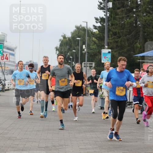 13.09.2026 - Kiel Lauf Andreas Tolksdorf http://msf.ph/oto/10334547 13.09.2026 09:52:25 Kiellinie 4, 1102, 8621, 4054, 7595, 421, 1716, 5124, 105 meine-sportfotos.de